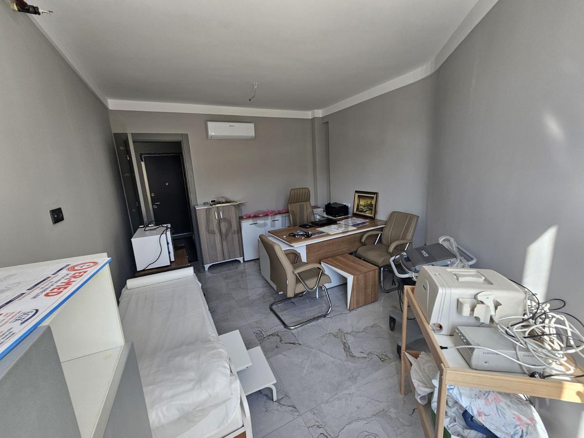 Manisa Yunusemre Noran Offıcıum'da Devren Kiralık Ofis 2+0 - 9