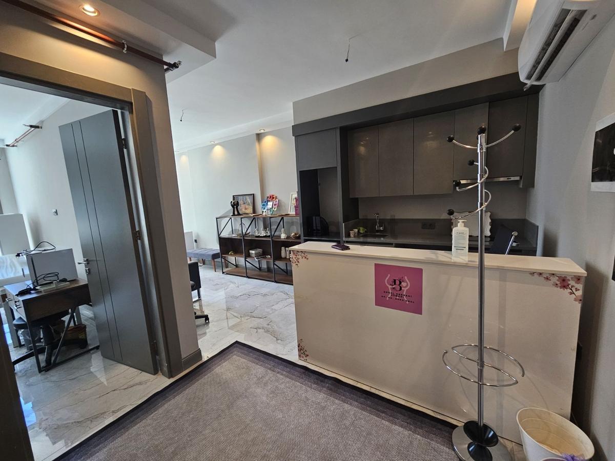 Manisa Yunusemre Noran Offıcıum'da Devren Kiralık Ofis 2+0 - 5