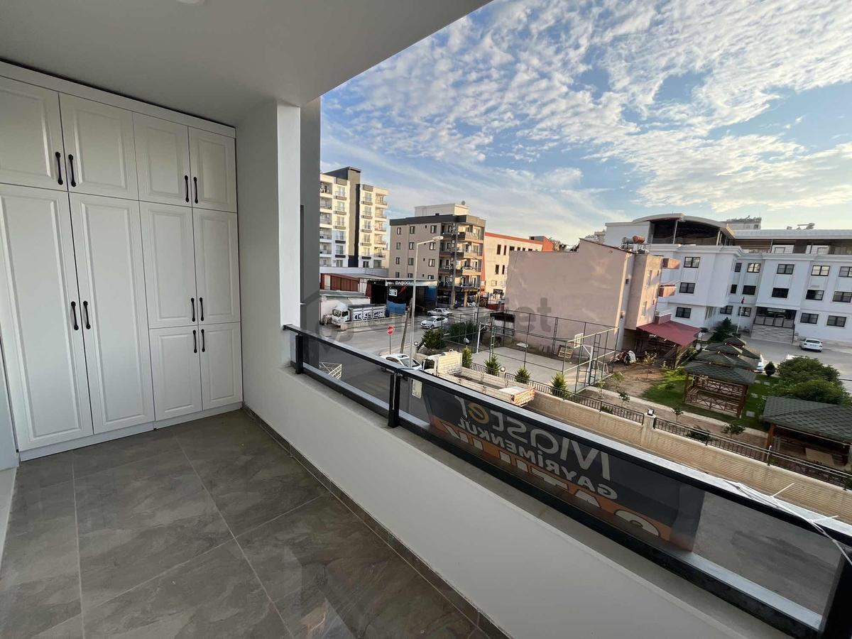 Yukarı Alata'da Site İçi 2+1 Sıfır Daire !! - 5