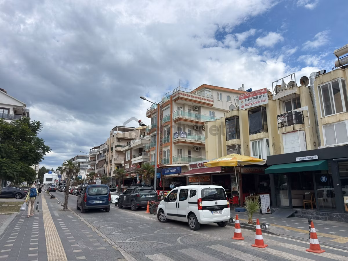 Didim Altınkum'da Denize 50 Adım Asansörlü 2+1 Daire