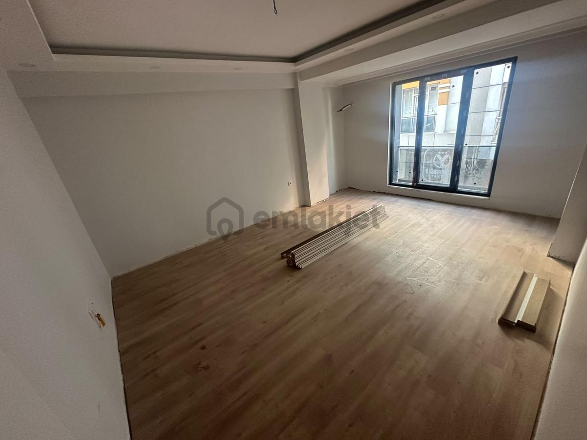 Özgür İnşaat'tan Cebeci Mahallesinde 0 Oturuma Hazır 2+1 110 M2 1,kat Ebeveyn Banyolu Fırsat Daire !