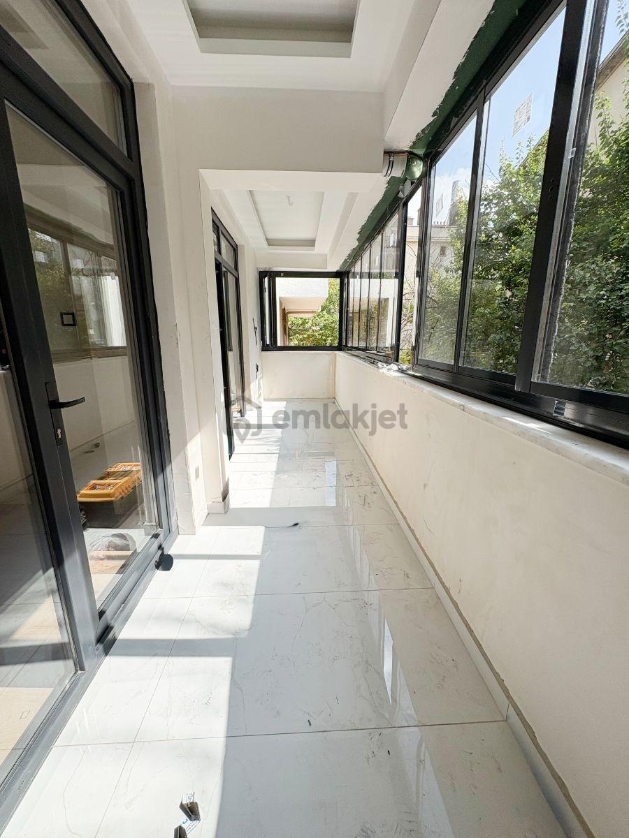 Muhteşem Lokasyon 1.sınıf İşçilik Satılık 3+1 Daire - 30