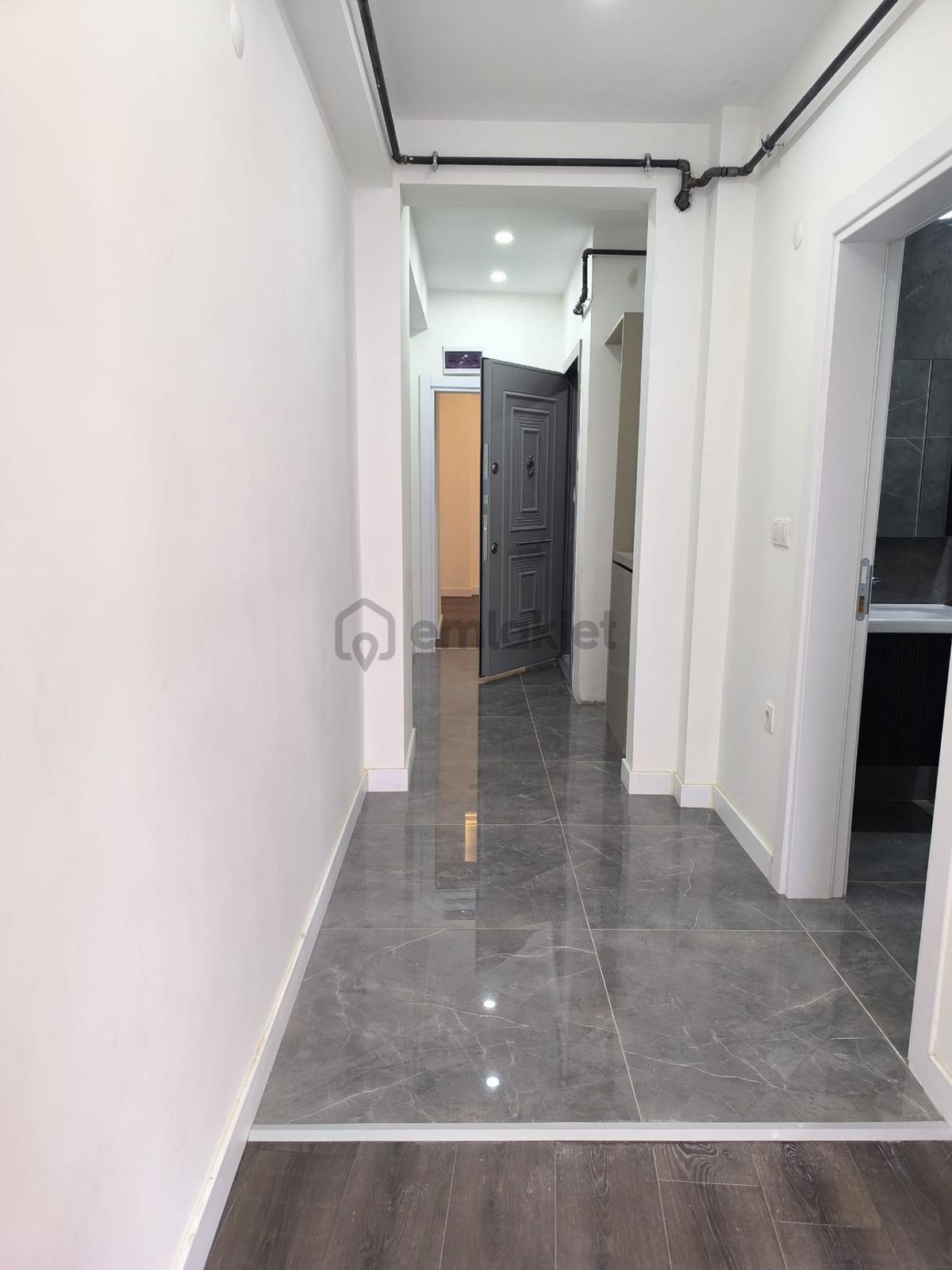 Samatya Da Cadde Üstü Yeni Binada Kiralık 1+1 Daire - 3