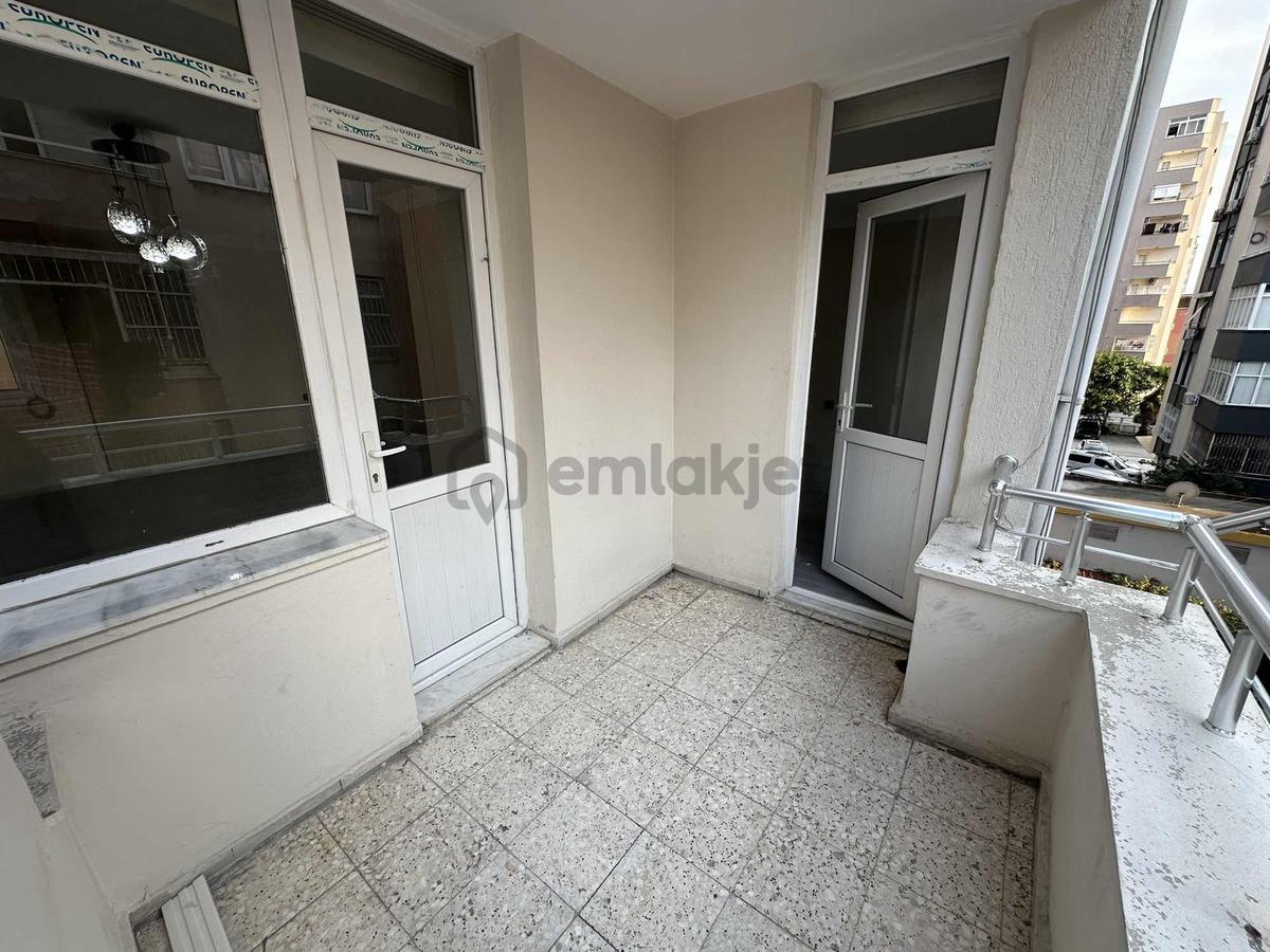 Yeşilyurt Asm Karşısı 2+1 Kiralık Çift Balkonlu Açık Otopark - 15