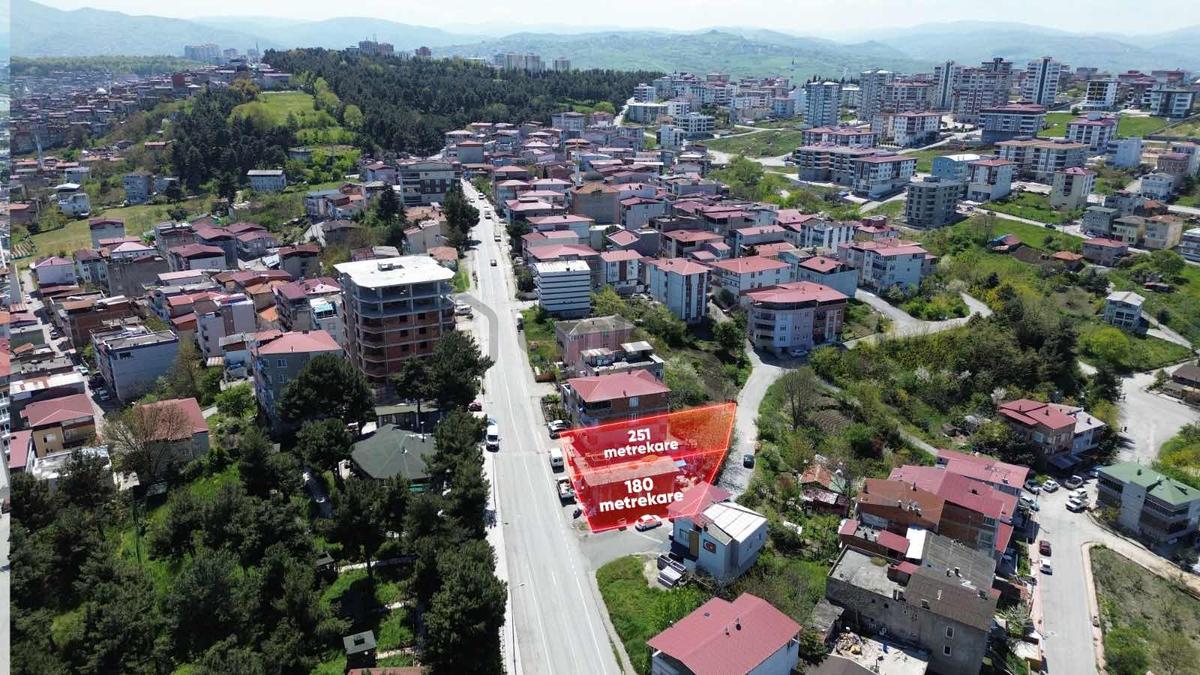 Rw.beta İlkadım Selahiye 30 Agustos Caddesine Cephe Arsa - 4