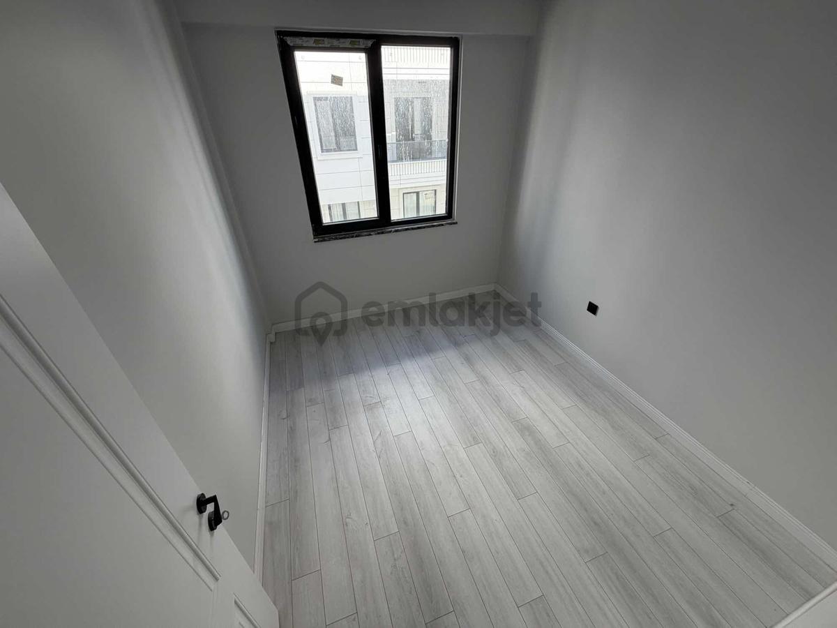 Blue'dan M. Akifte Site İçinde Kiralık 3+1 Ebeveyn Banyolu Daire - 14