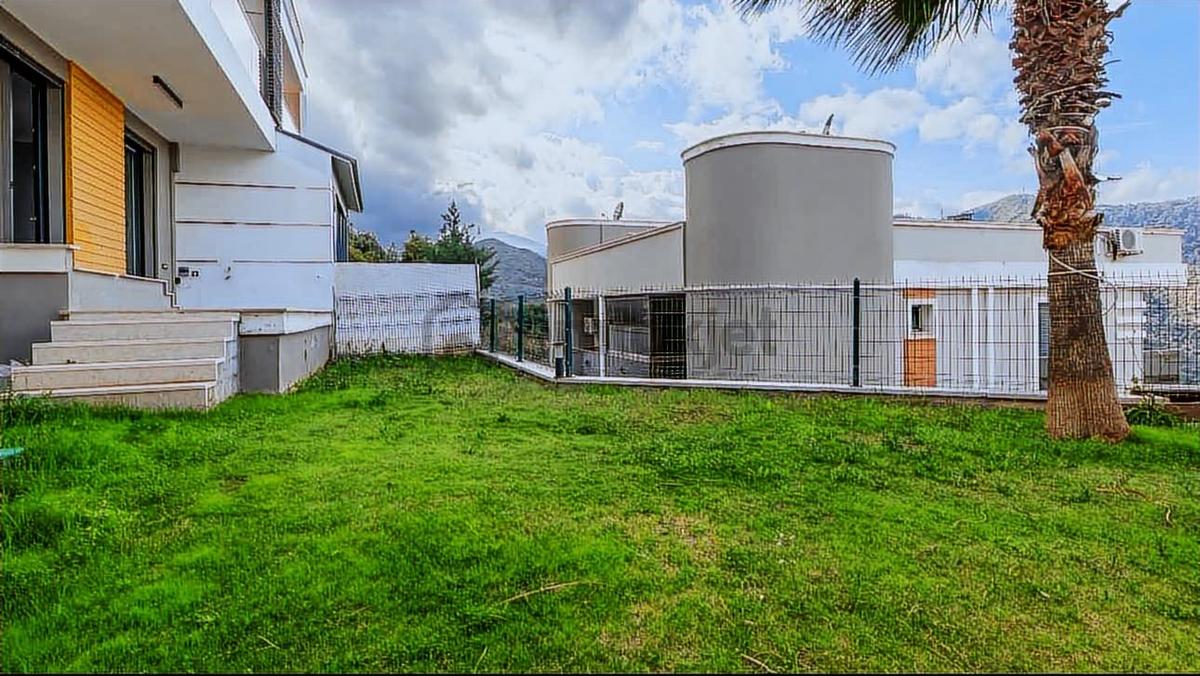 Balçova Çetin Emeç'te Körfez Ve Dağ Manzaralı Lüks Triplex Villa - 21