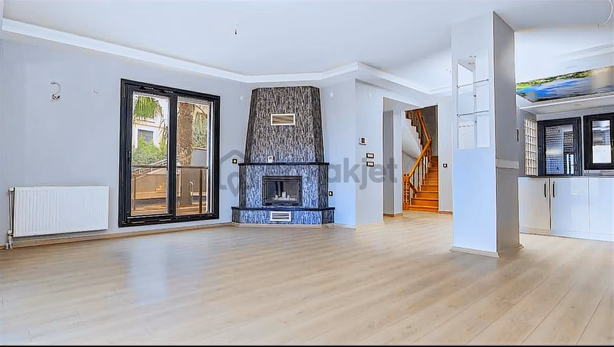 Balçova Çetin Emeç'te Körfez Ve Dağ Manzaralı Lüks Triplex Villa - 5
