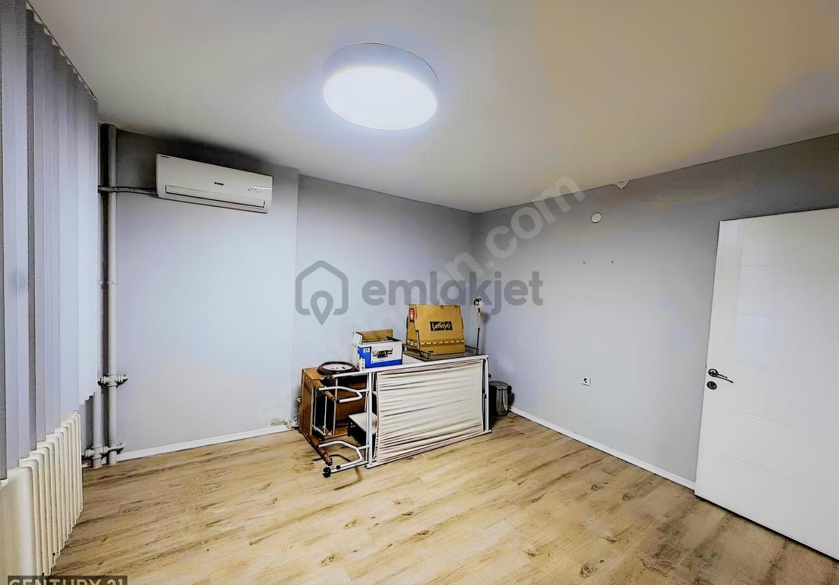 Alsancak Şair Eşref Bulvarı Muhteşem Konumda 3+1 Satılık - 23