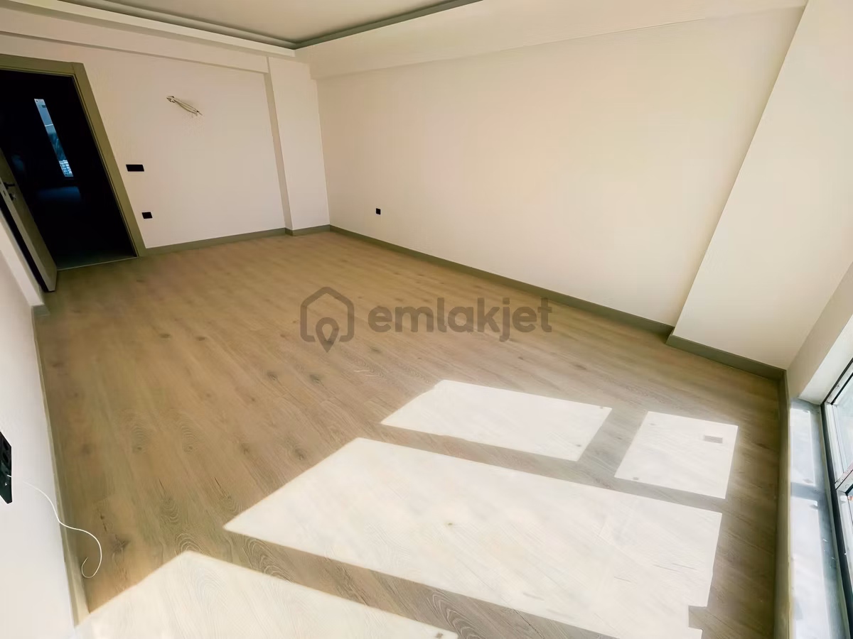 Özkan'dan Manastır'da Havuzlu Sitede Satılık 125 M² 3+1 Daire - 3