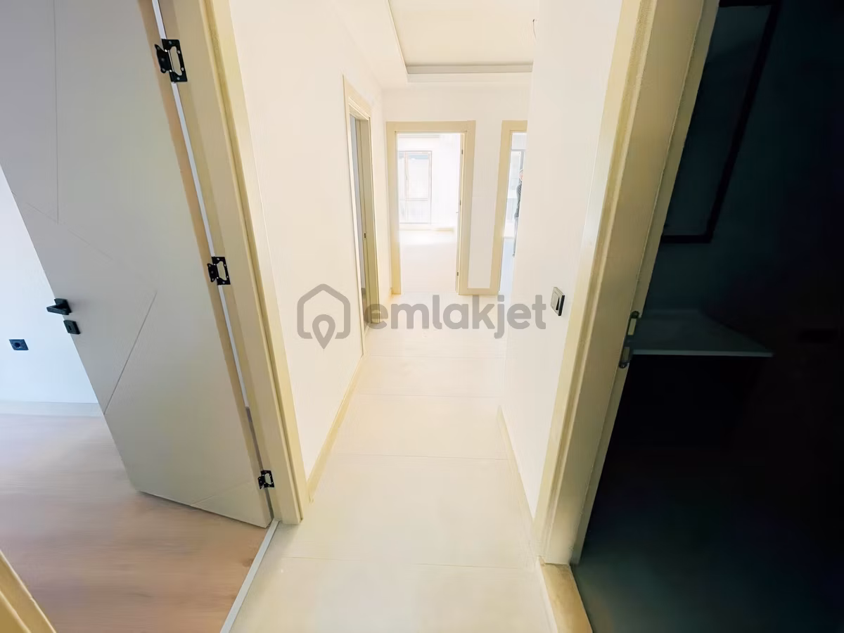 Özkan'dan Manastır'da Havuzlu Sitede Satılık 125 M² 3+1 Daire - 22