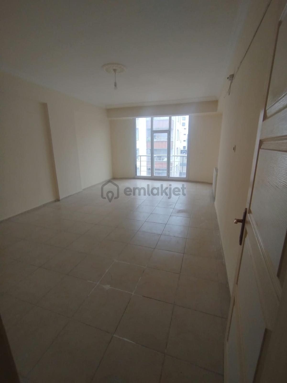Gold Evler Sitesi'nde Son Kat Temiz Kiralık Daire - 6