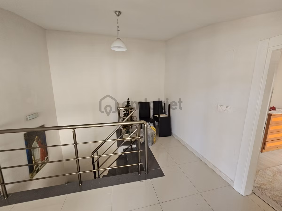 Söke Atatürk Mahallesinde Satılık 4+2 Dublex Daire - 20