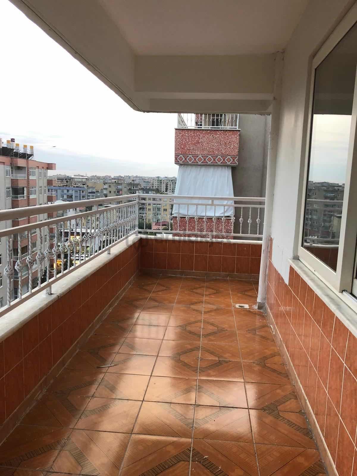 Tesisler Civarı Kiralık 3+1 Daire - 3