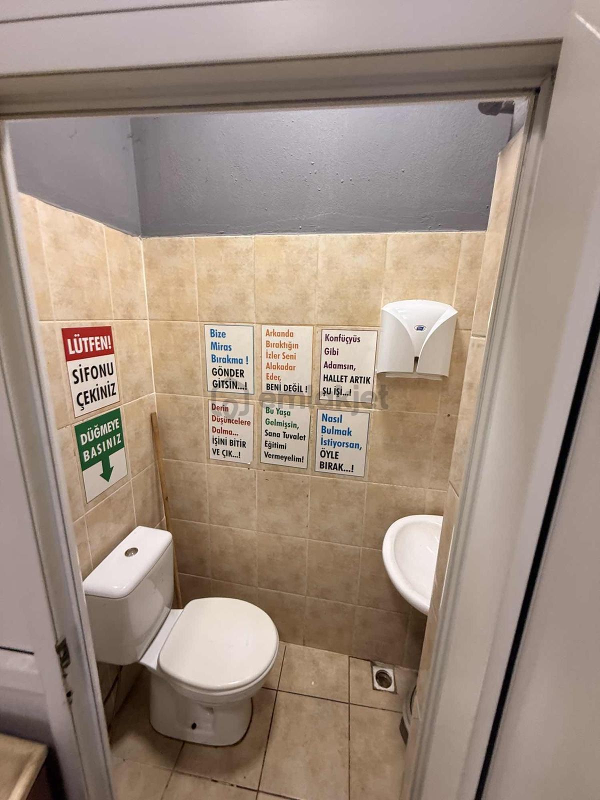 Devren Kiralık Cafe Minibüs Yolunda Cadde 0 - 20