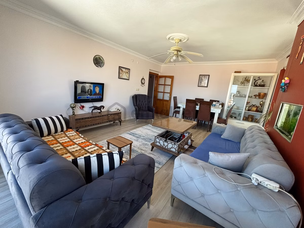 Ayvalık Aliçetinkaya’da Deniz Manzaralı Daire
