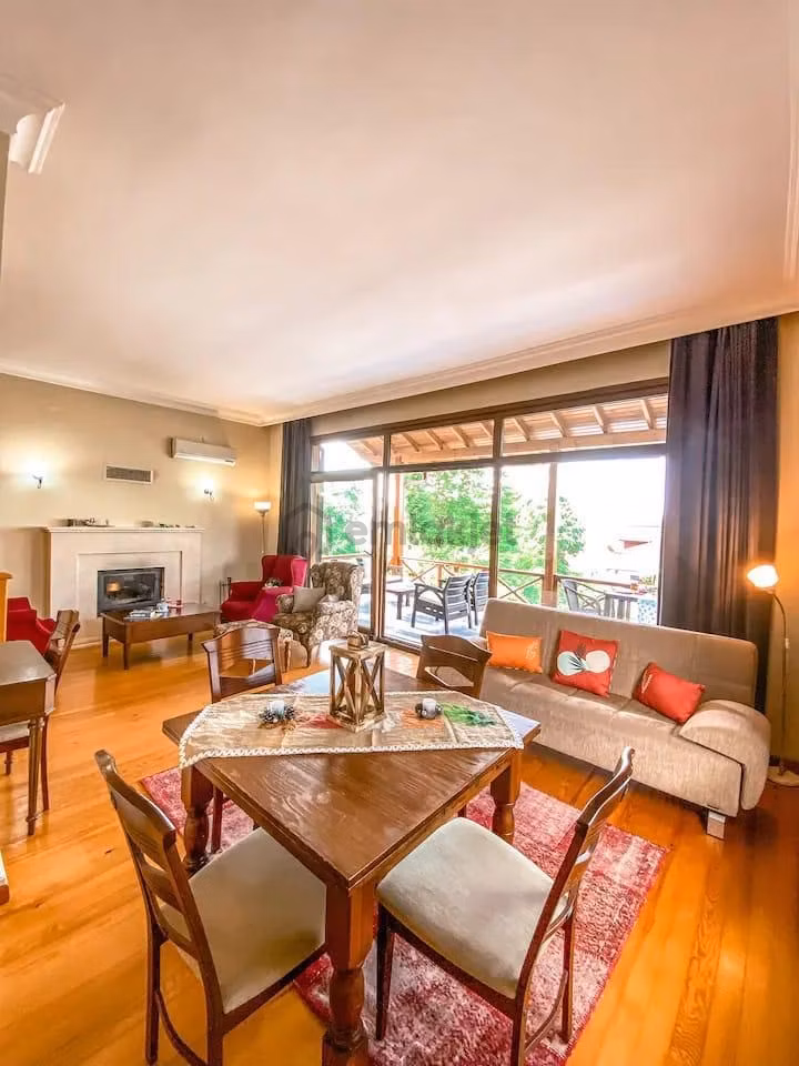 Sapanca’da Göl Manzaralı Satılık Müstakil Villa - 15