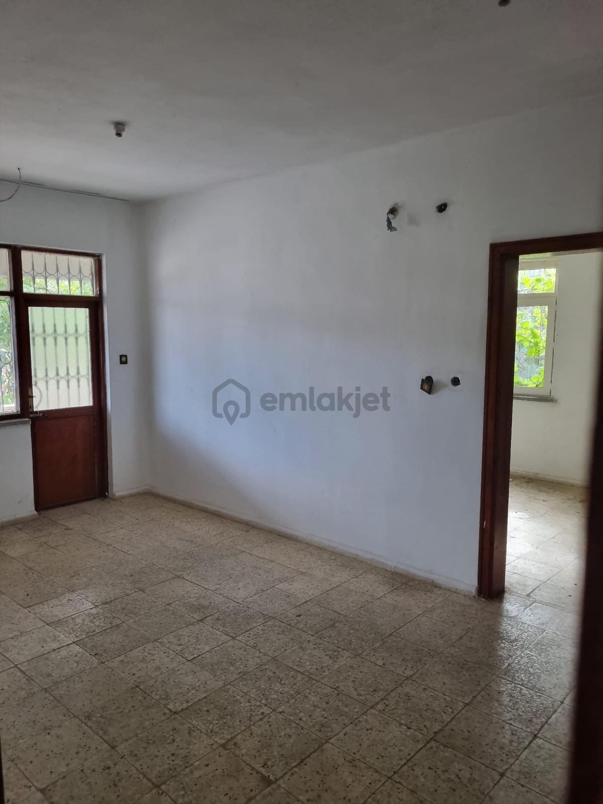 Avni Tolunay'da Bulvar Üstü Kiralık 1800m2 - 17