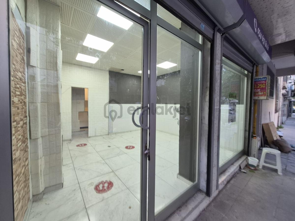 Mimar Sinan'da Bacalı Tuvaletli Kiralık Dükkan - 16