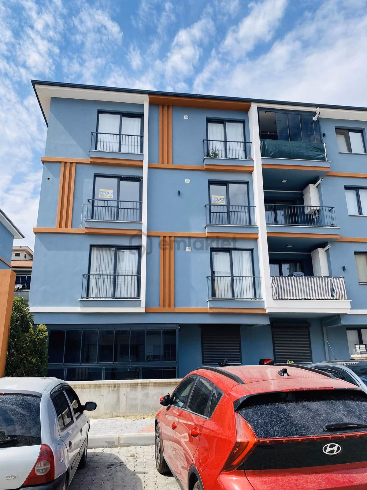 Site İçerisinde Kiralık Geniş Daire - 24