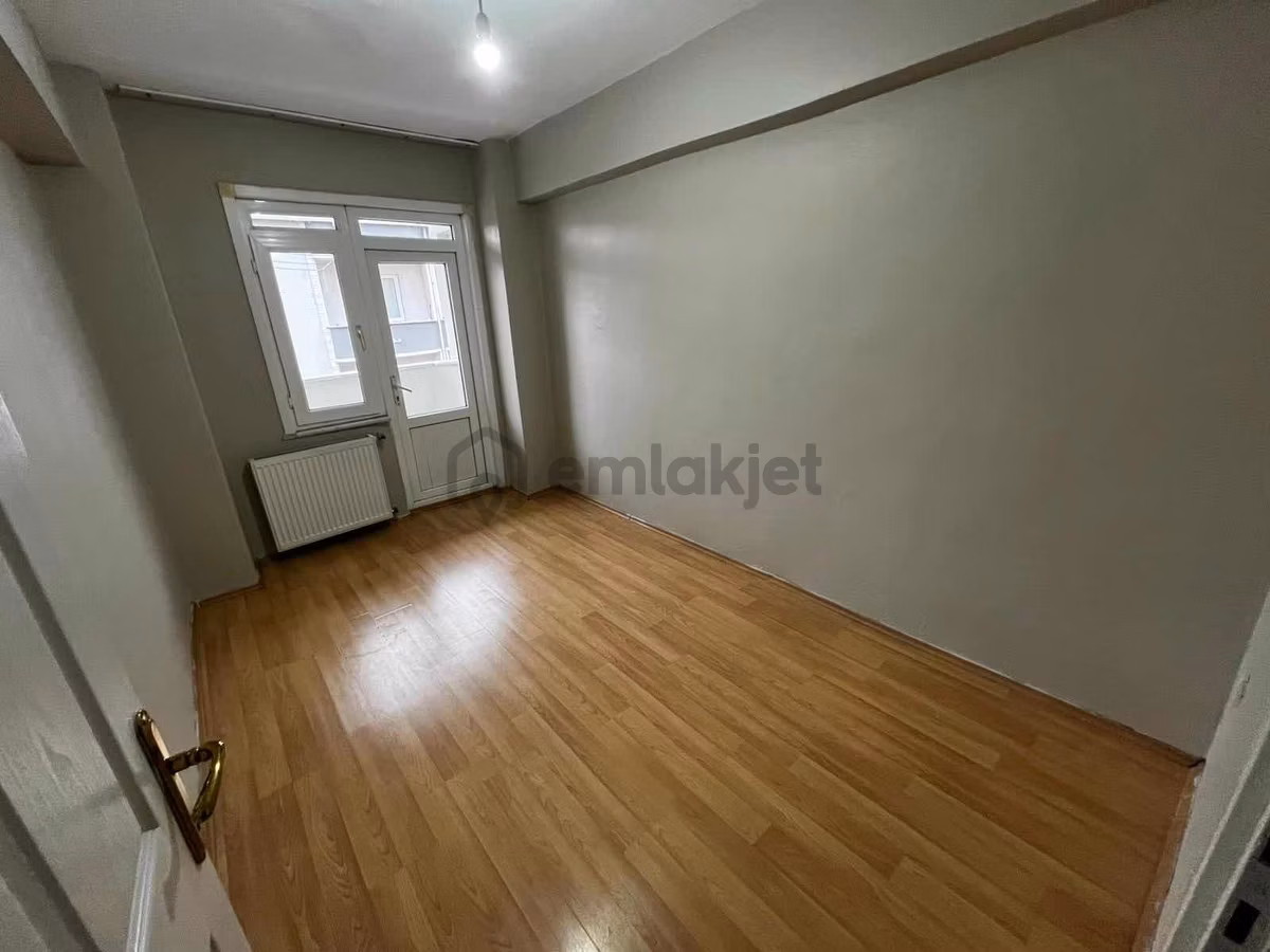 Mercan Emlak'tan Satılık 2+1 Çift Balkonlu Daire - 34