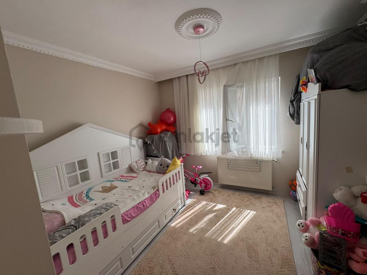 Mercan Emlak'tan 2+1 Asansörlü Ara Kat Daire - 39