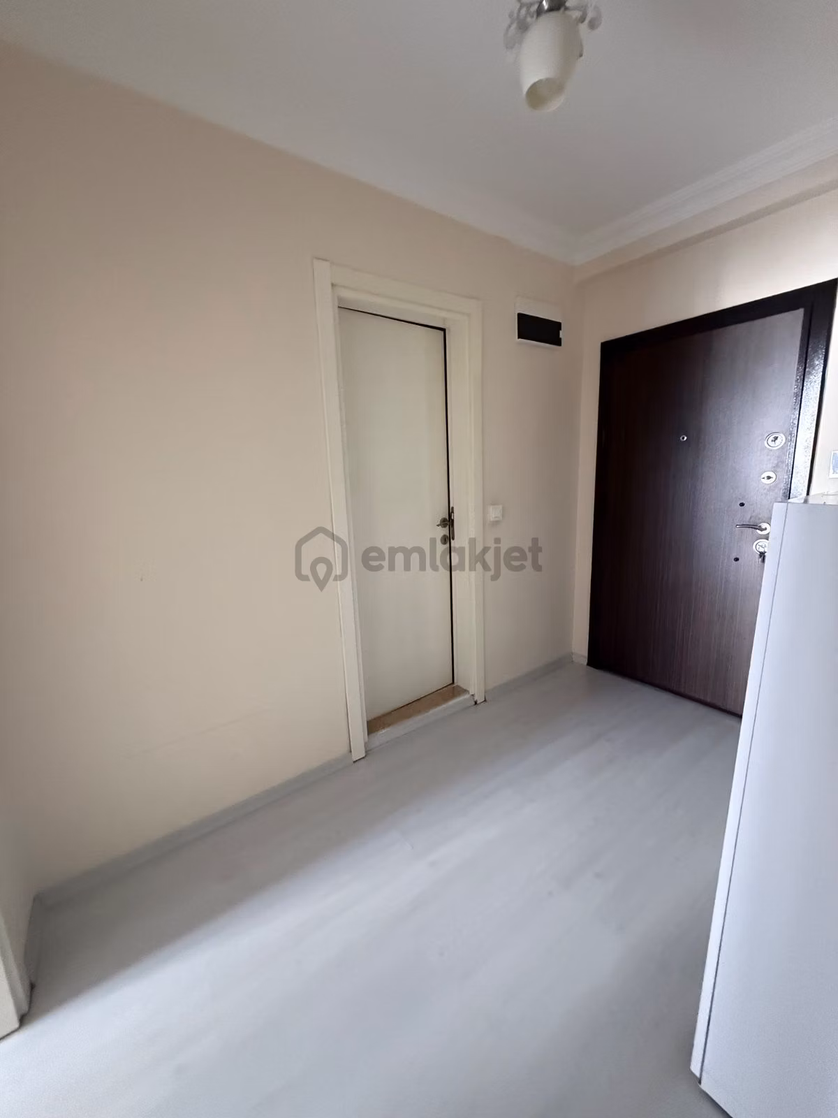 Sahibinden Deniz Manzaralı Satılık 1+1 Daire - 11