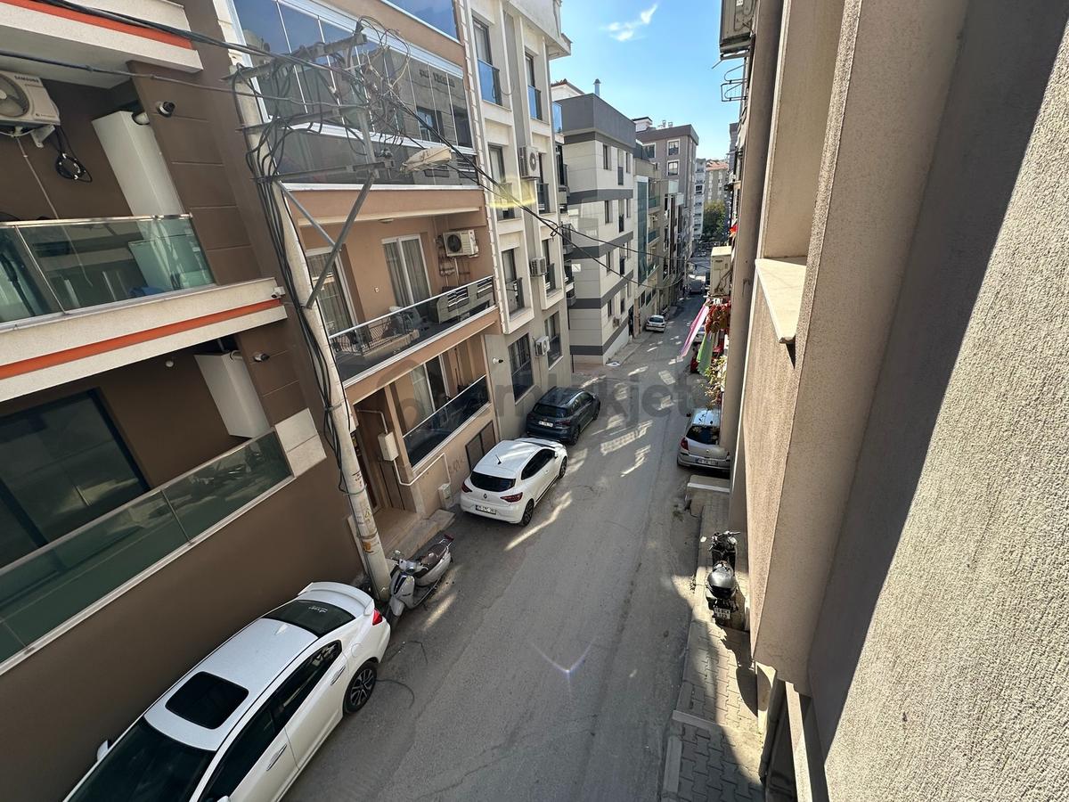 Eşrefpaşa, Yağhaneler'de Eşyalı Kiralık 2+1 Daire - 10