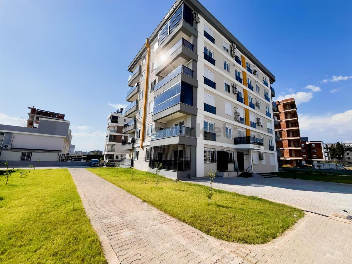 Yeni Hal'e Yakın Mesafede 2+1 Özellikli Kompleks Daire - 2