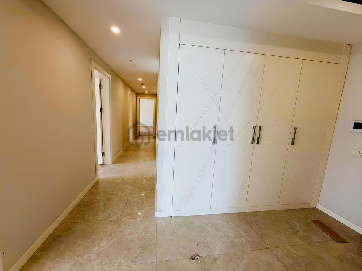 Royal'den Trabzon Marine City Satılık 4+1 Daire - 22