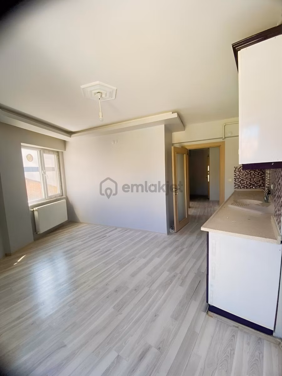 Demirtaş Sakarya Mahallesinde Ara Kat 2+1 Kiralık Daire - 2