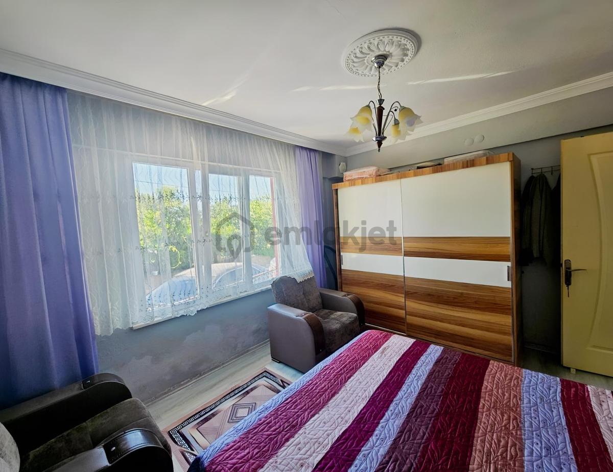 Karalarçiftliğinde Satılık 958 M² Kargir Ev + Ahır + Bahçe - 10