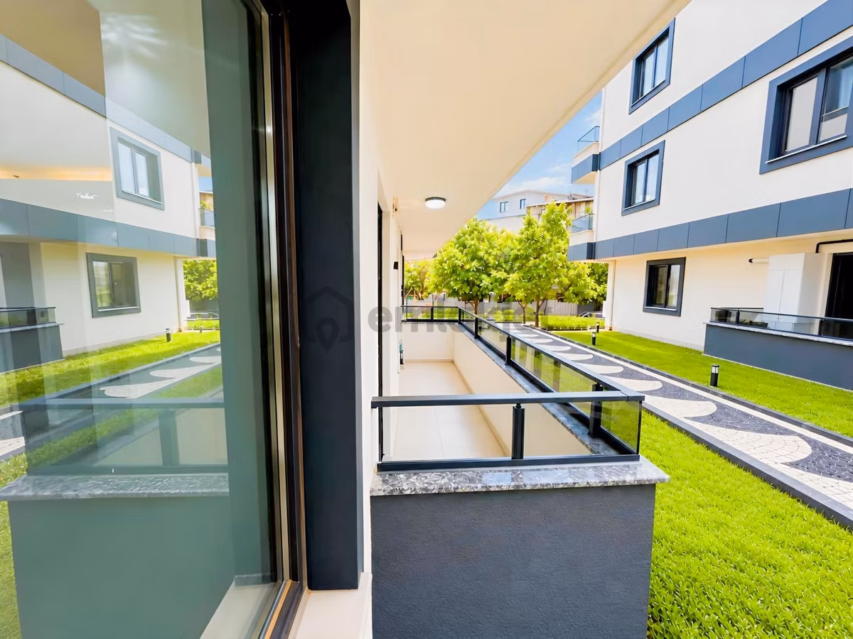 Turyaptan Cadde Üzerinde Butik Site İçerisinde Sıfır | 2+1 - 14