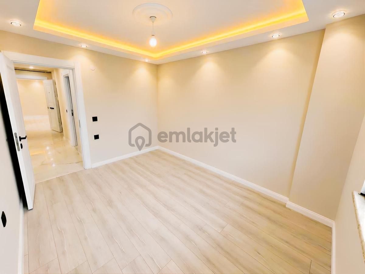 Turyaptan Cadde Üzerinde Butik Site İçerisinde Sıfır | 2+1 - 11