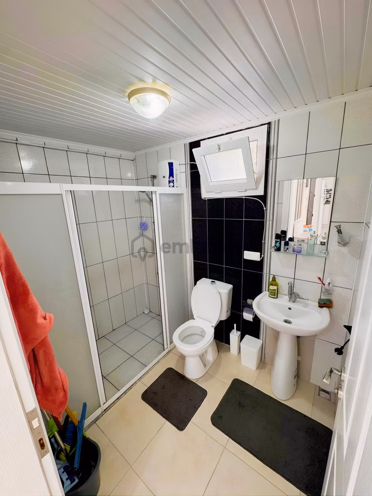Fethiye Pazayerinde Havuzlu Site İçinde Satılık Ara Kat Daire - 15