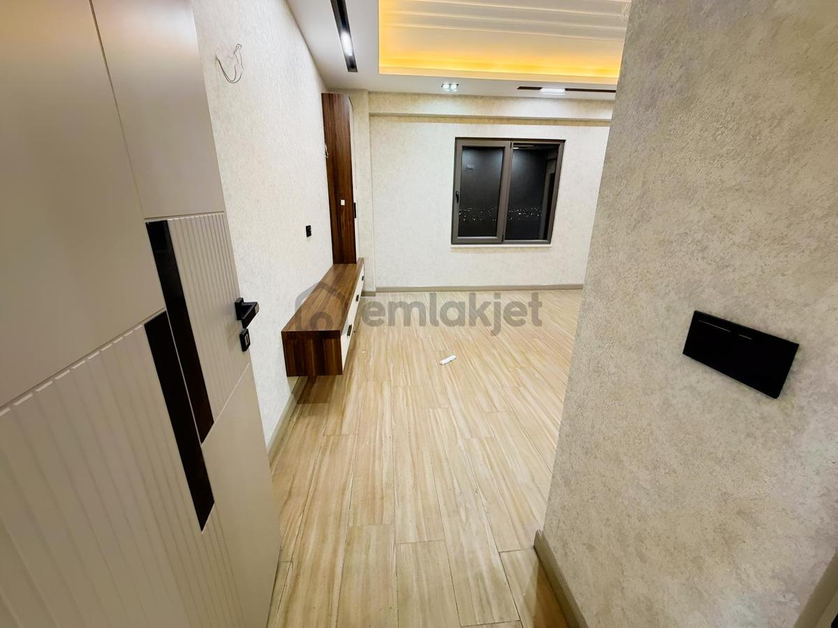 2 Bloklu Sitede | 7. Kat | 165 M² Brüt 155 M² Net - 11