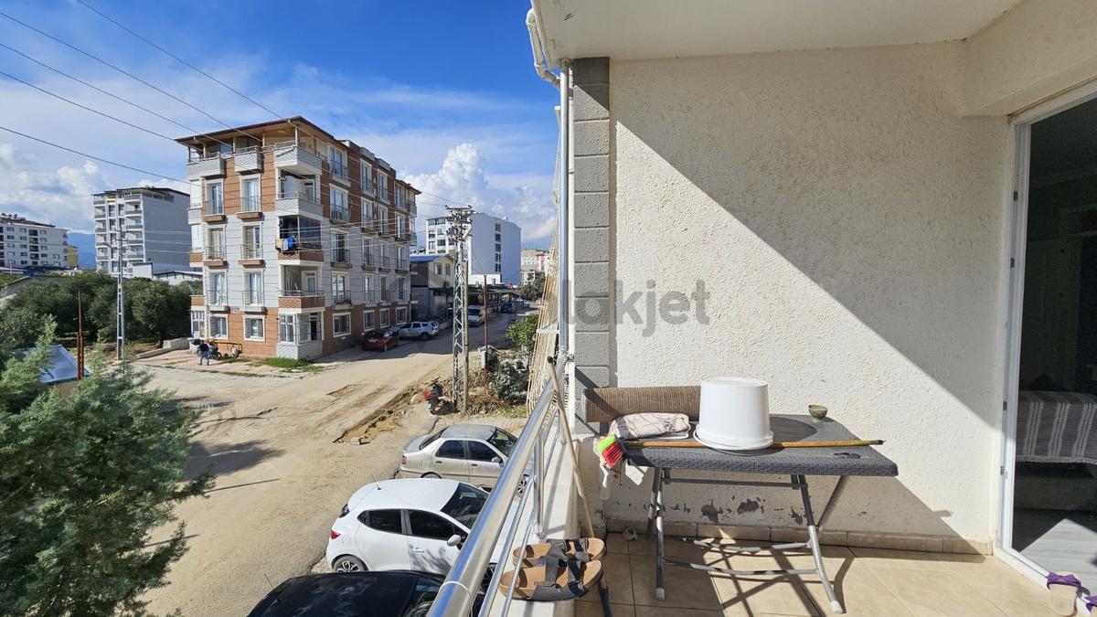 Çekmece De Ara Kat Yola Cepheli 3+1 Doğalgazlı Ferah Daire - 19