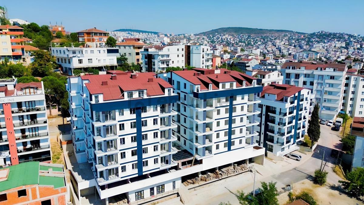 Kılıç Gayrimenkul'den Satılık 2+1 Ara Kat Daire