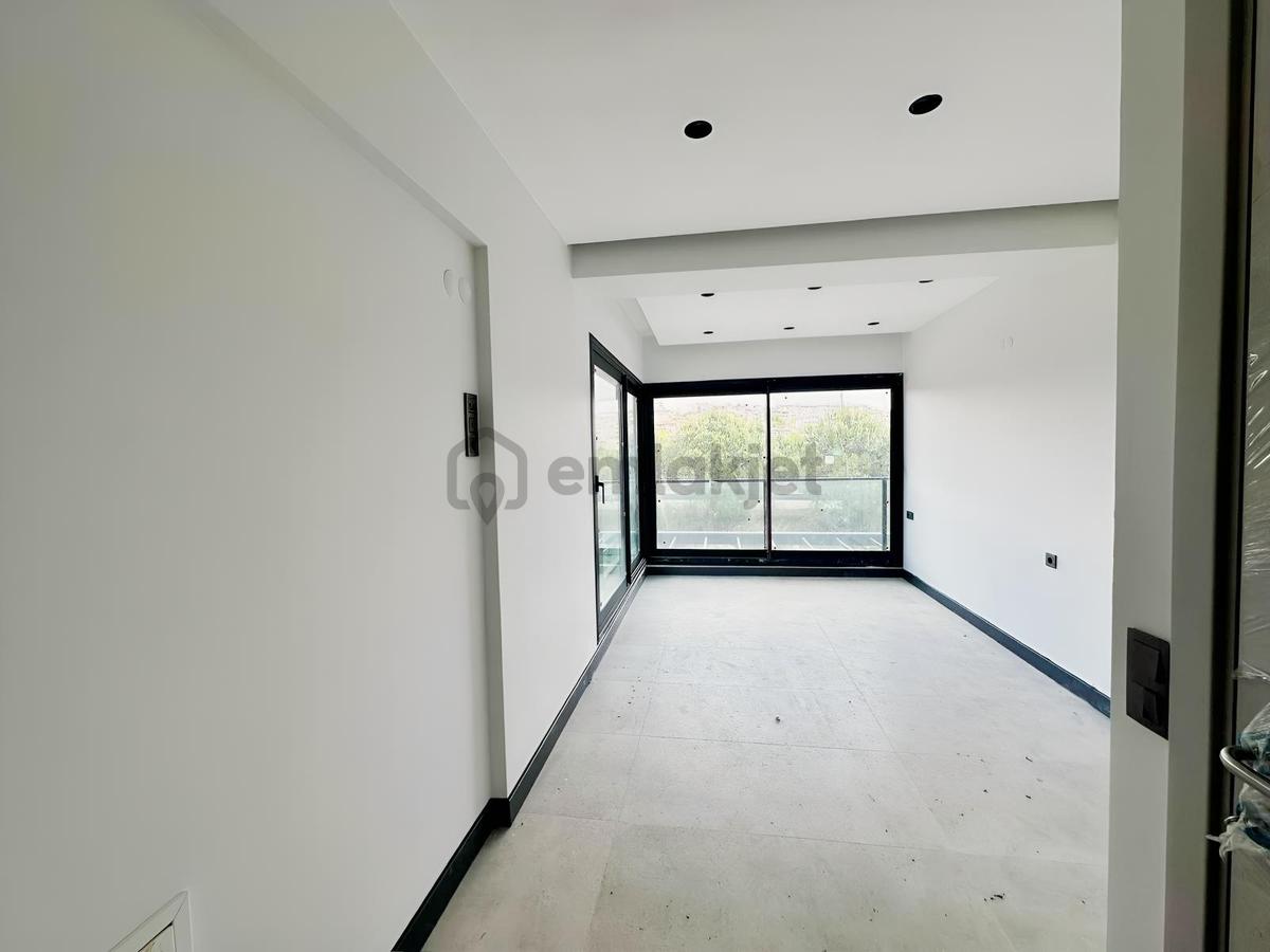 Urla İçmeler Müstakil Denize 200 Metre 3+1 Satılık Villa - 27