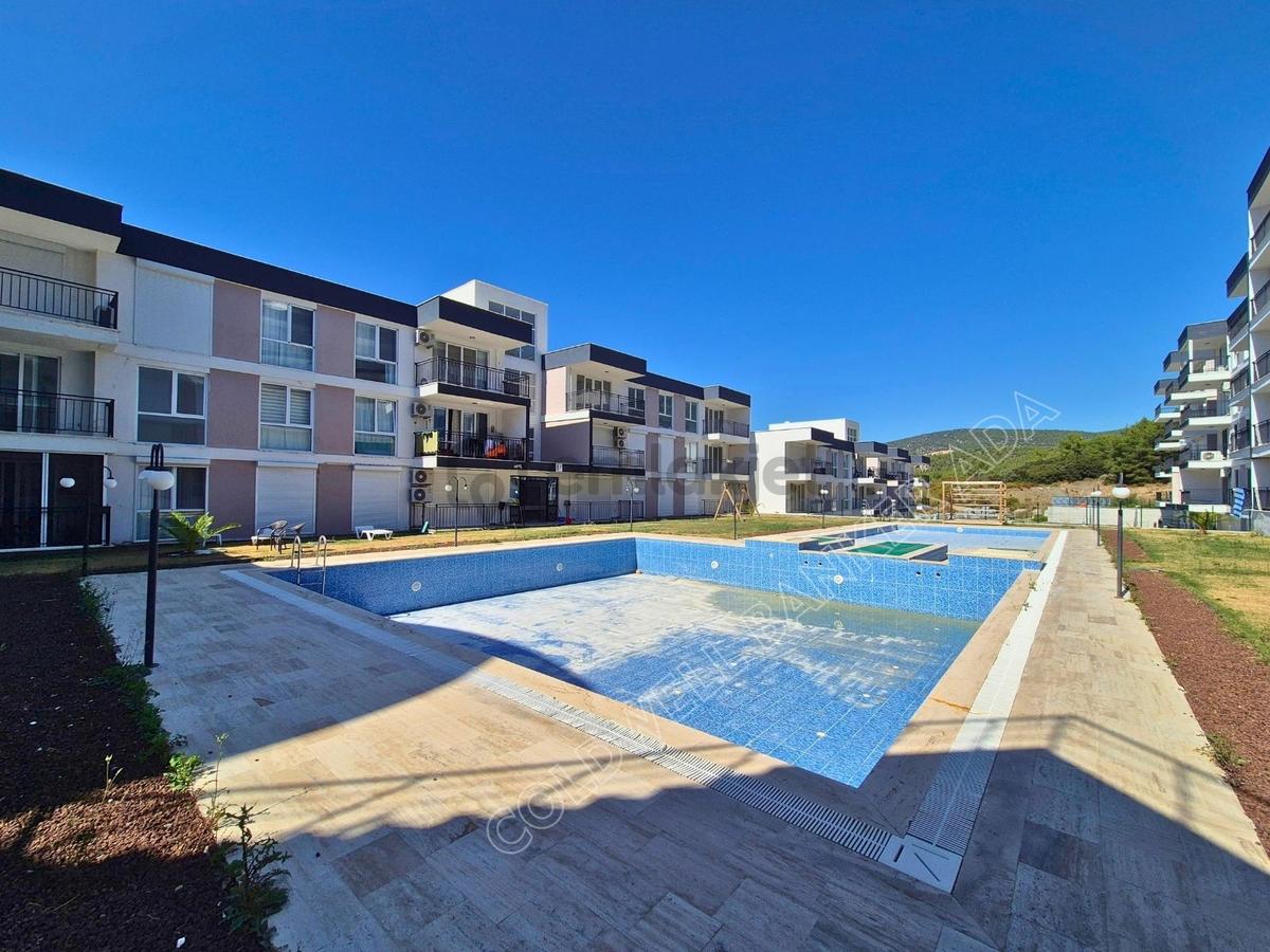 Kuşadası Doğa İle İç İçe Satılık 1+1 Daire - 6
