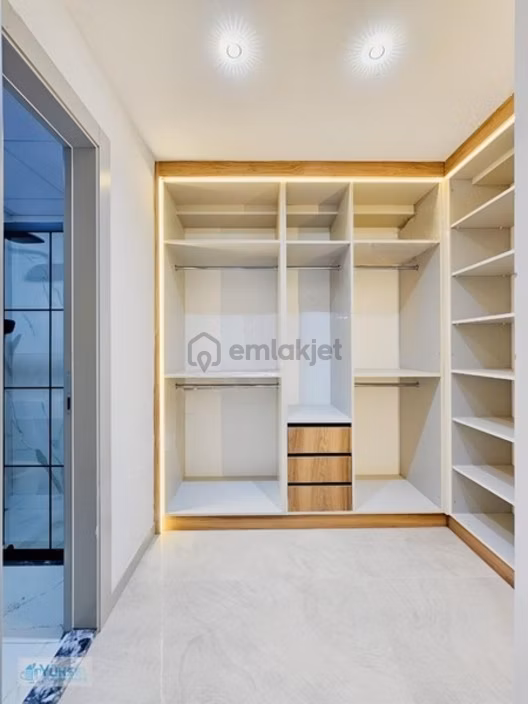 1200 Evler'de 3+1 190 M2 E.banyo-g.odalı Lüks Satılık Daireler ! - 30