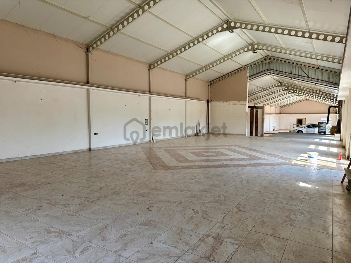 Remax Advantage'tan | Mustafakemalpaşada 625 M² Kiralık İş Yeri - 13