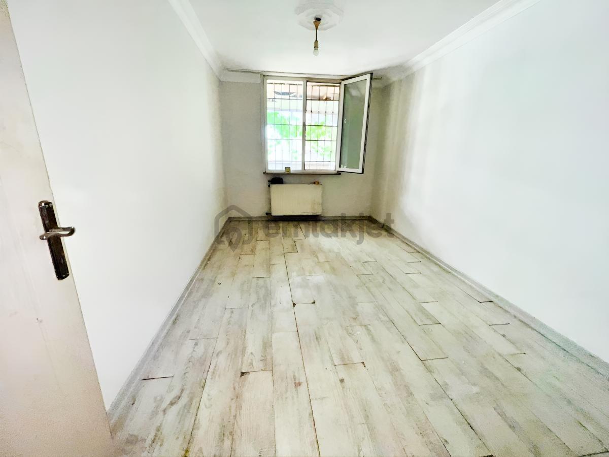 Kiralık 110 M2 2+1 Bahçe Katı - 10
