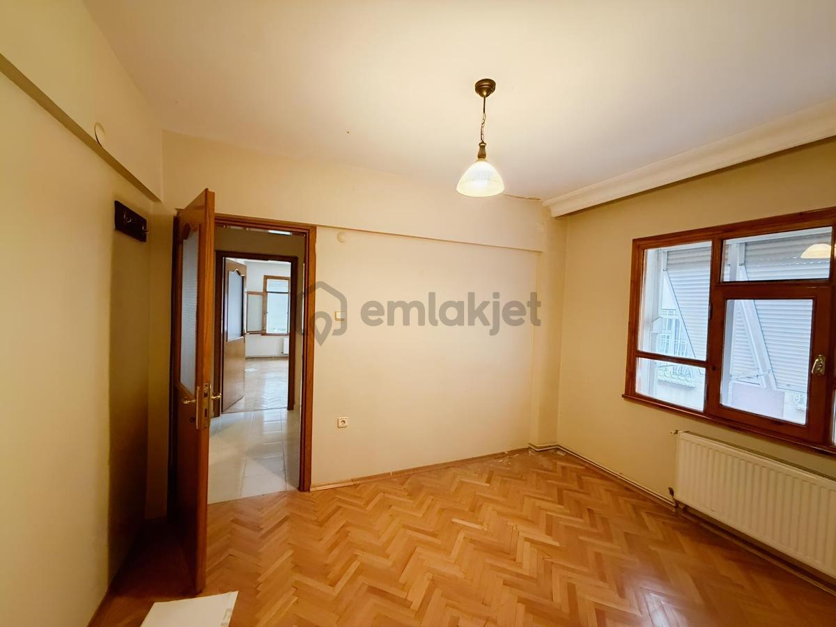 Pendik Batı Mahallesi, Burun'da 3+1, Kiralık Daire - 23