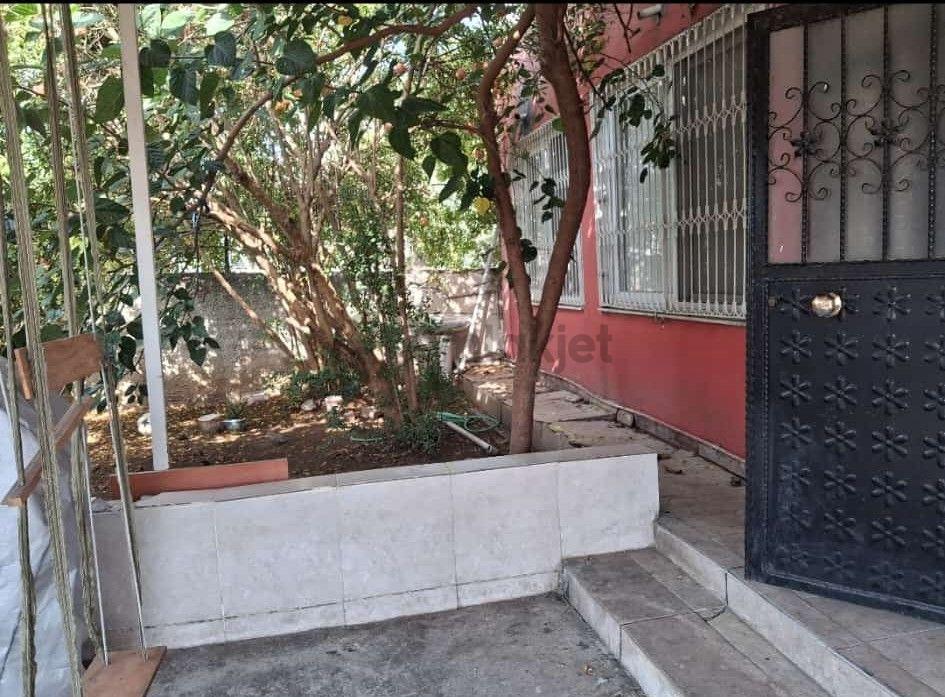 Levent Mahallesinde Geniş Bahçeli Tek Katlı Müstakil - 20