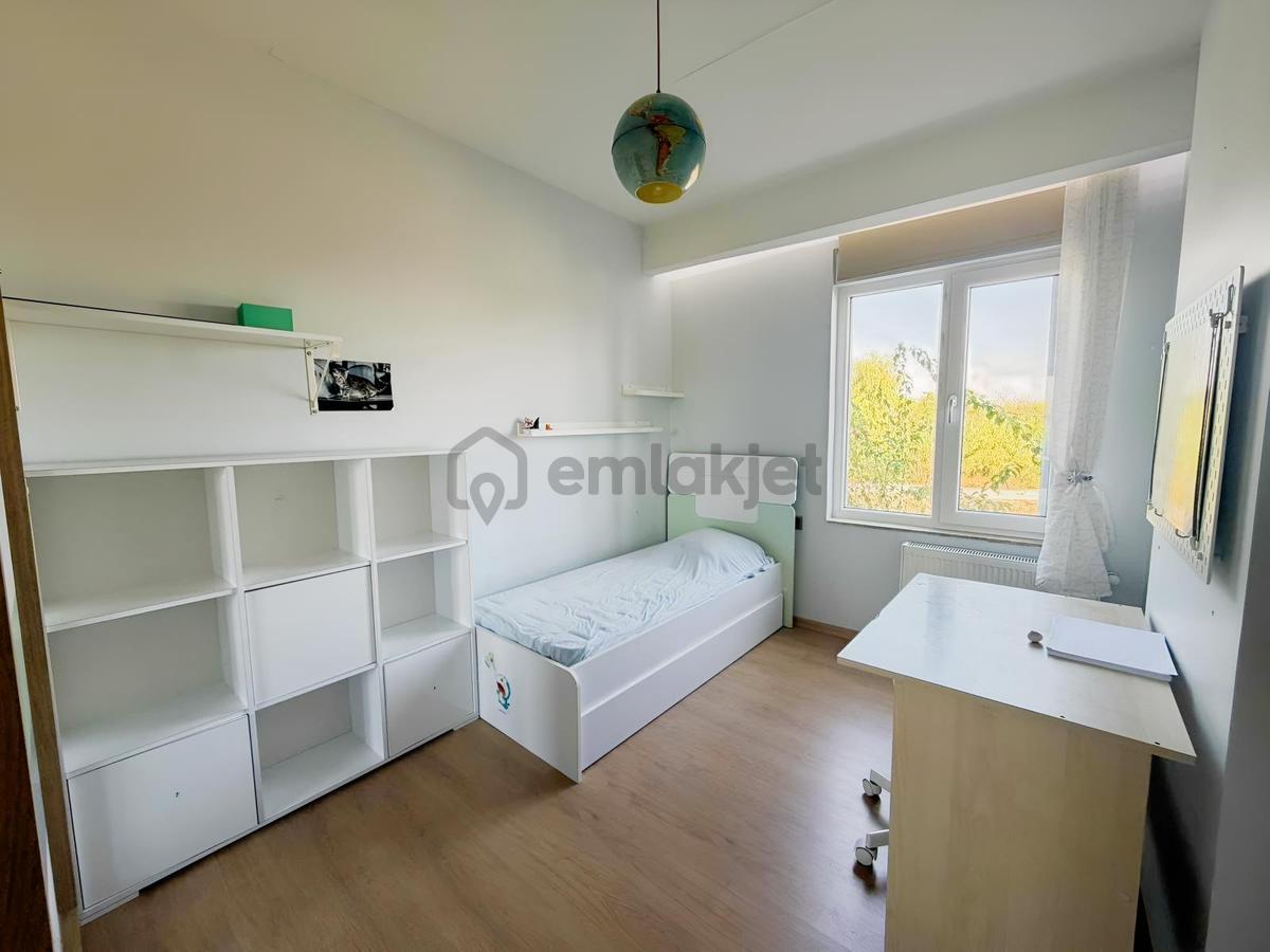 Full Özelikli Sitede Full Eşyalı 4+1 Kiralık Daire - 35