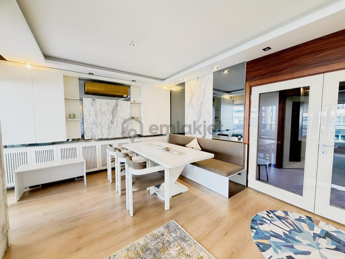Full Özelikli Sitede Full Eşyalı 4+1 Kiralık Daire - 16