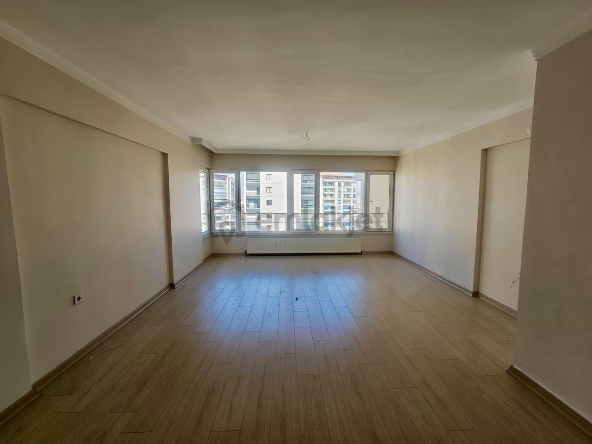 Şimşek'ten Yenimahalle Pamuklar Site İçerisin De 9. Kat 180 M2 - 5