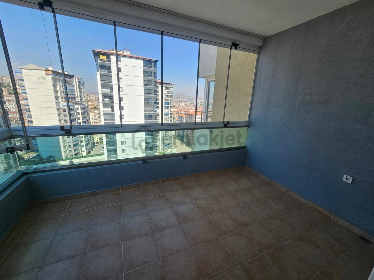Şimşek'ten Yenimahalle Pamuklar Site İçerisin De 9. Kat 180 M2 - 12