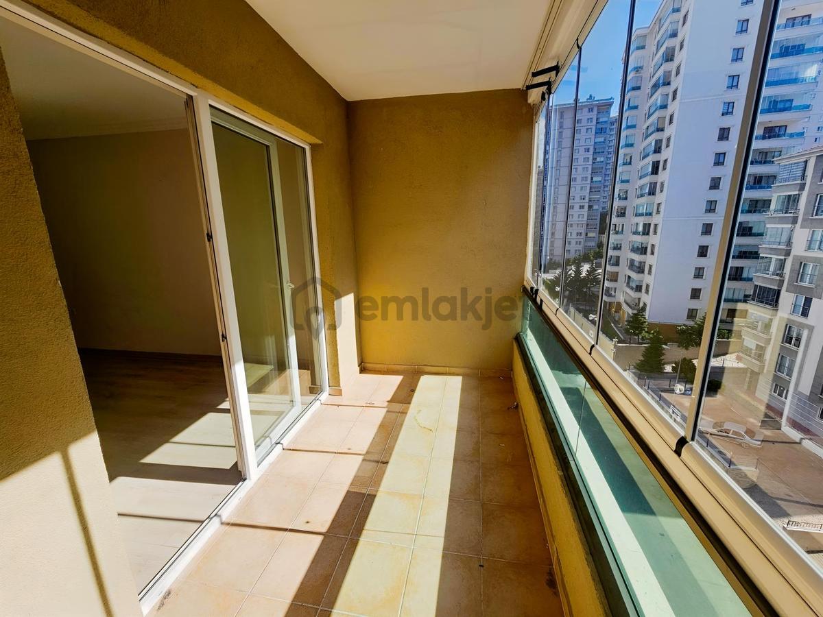 Şimşek'ten Yenimahalle Pamuklar Site İçerisin De 9. Kat 180 M2 - 30